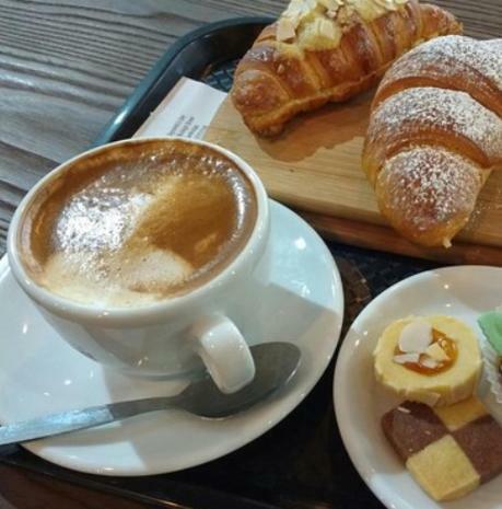Dimora Almadia Acomodação com café da manhã Monopoli Exterior foto
