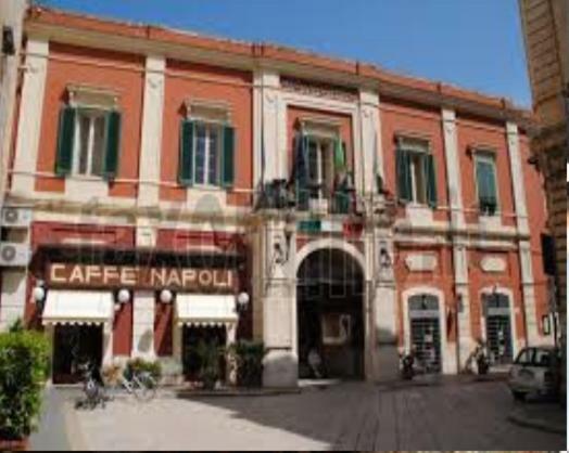 Dimora Almadia Acomodação com café da manhã Monopoli Exterior foto